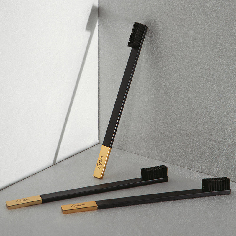 Slim Black Gold Soft Toothbrush - Image 3