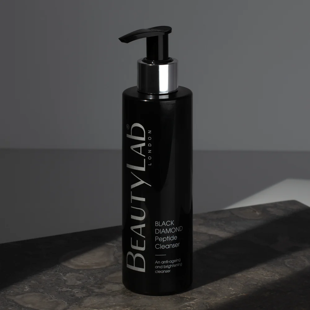 Black Diamond Peptide Cleanser 200ml - Image 3
