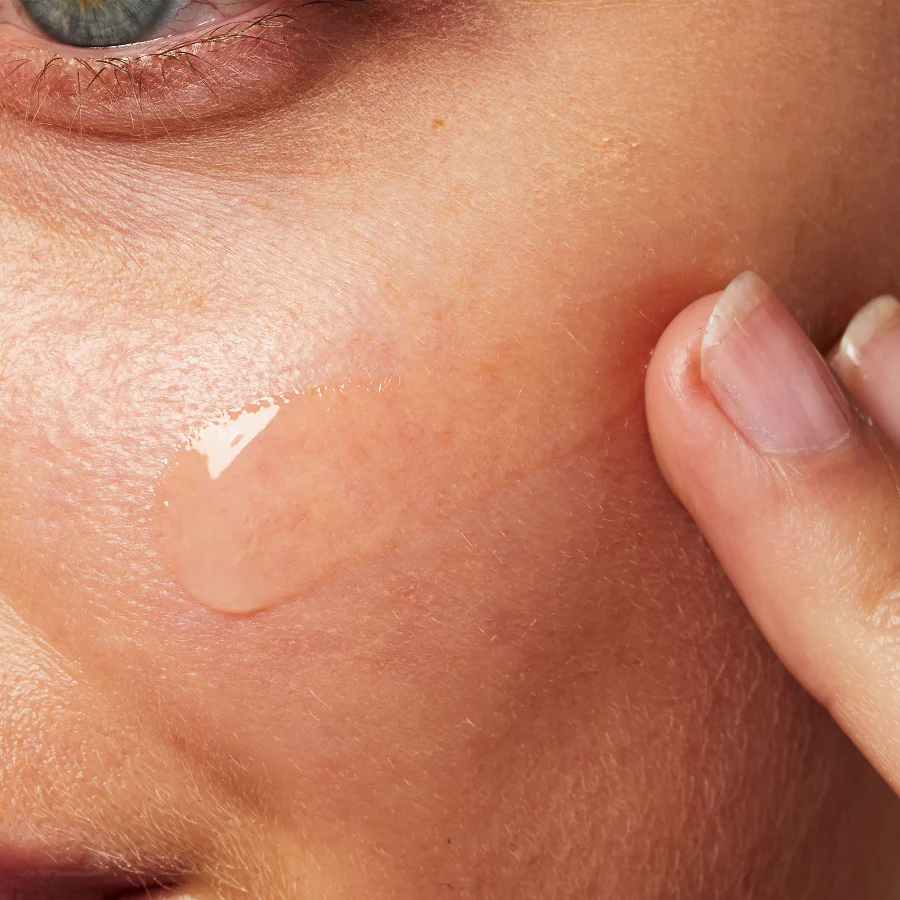 Resurfacing Retinol Serum 30ml - Image 2
