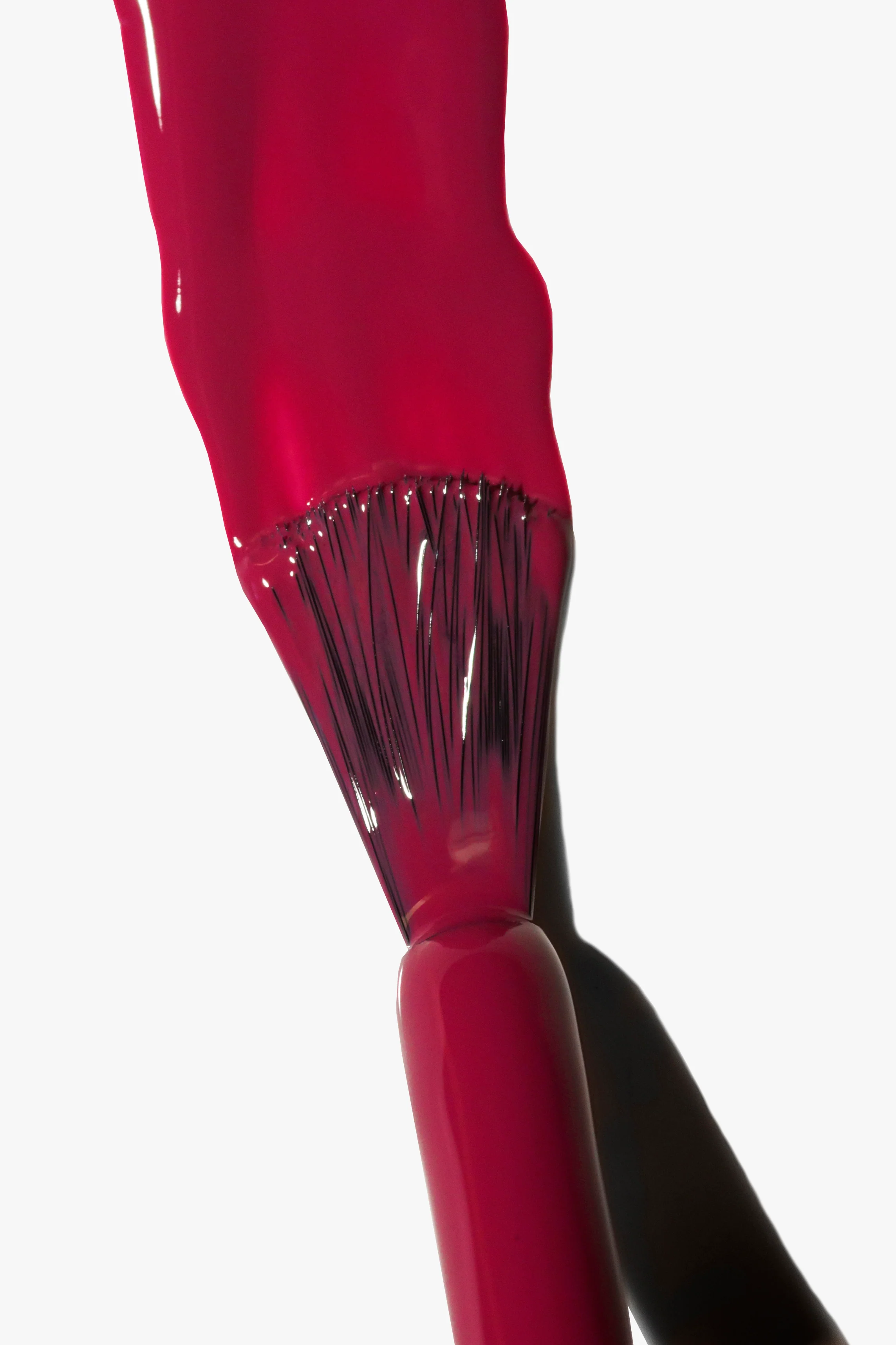 Nail Varnish 102 Classic Red 15ml - Image 3