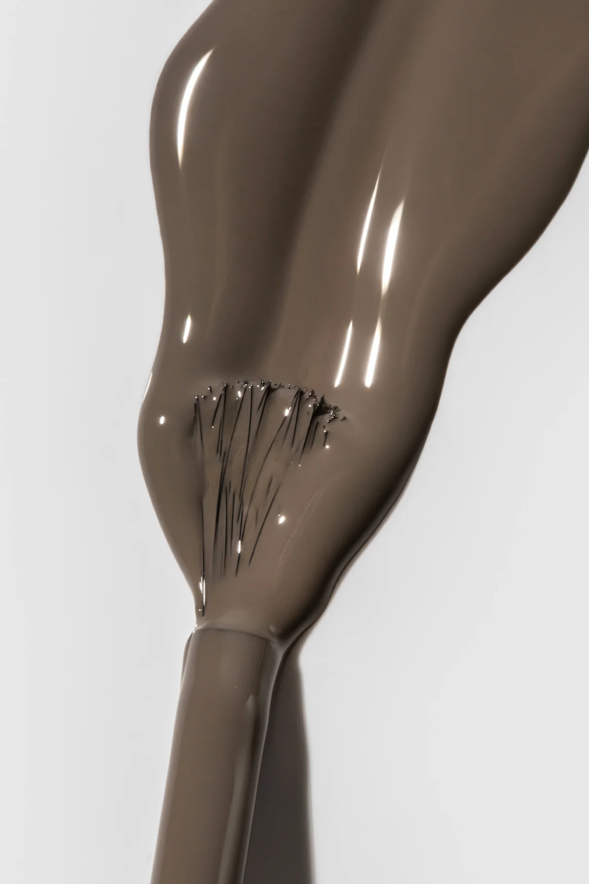 Nail Varnish 181 Dark Taupe 15ml - Image 3