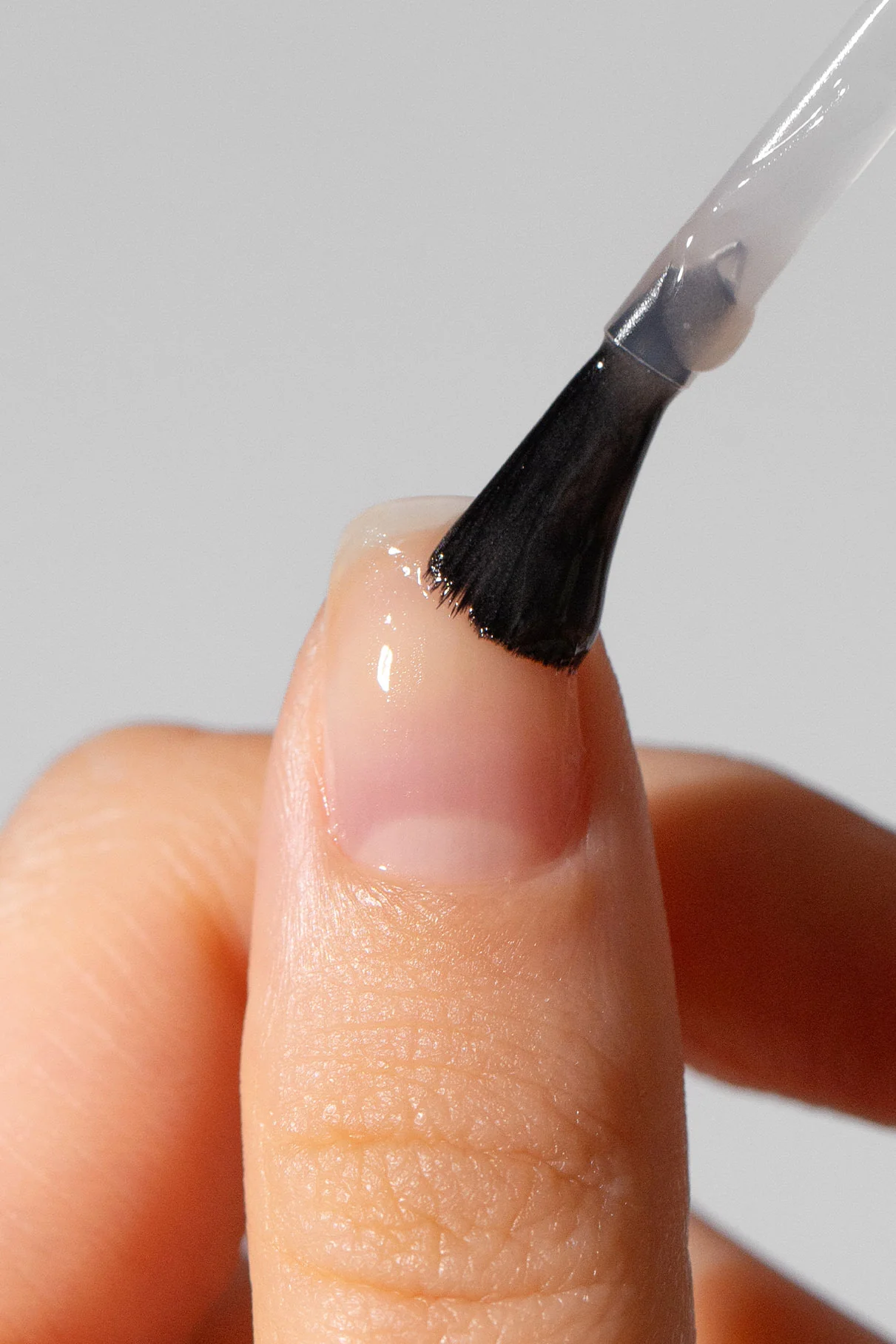 Restoring Nail Serum 15ml - Image 2