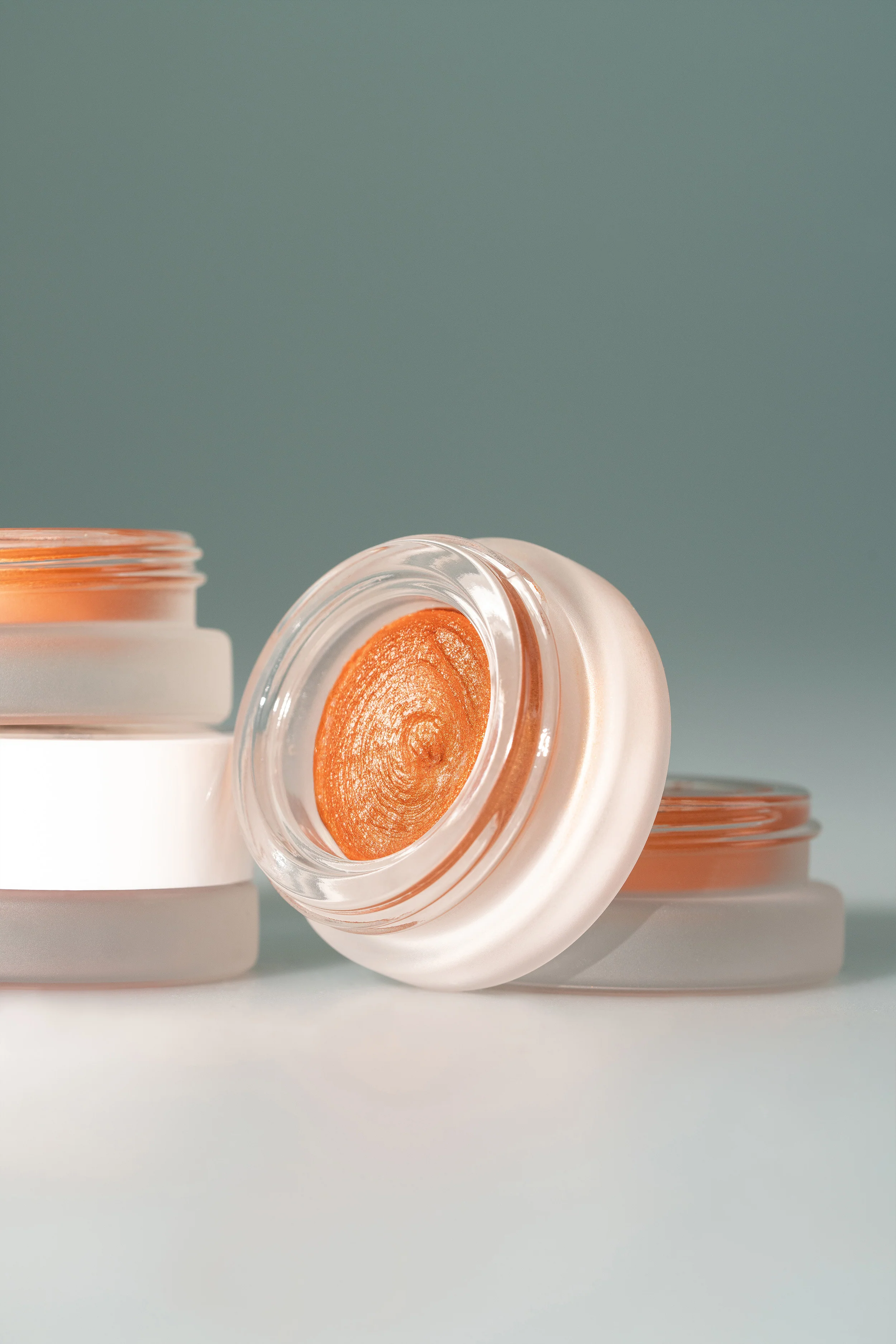 Velvet Cheeks No 04 Mousse Blush Bronze Aura 3ml - Image 3