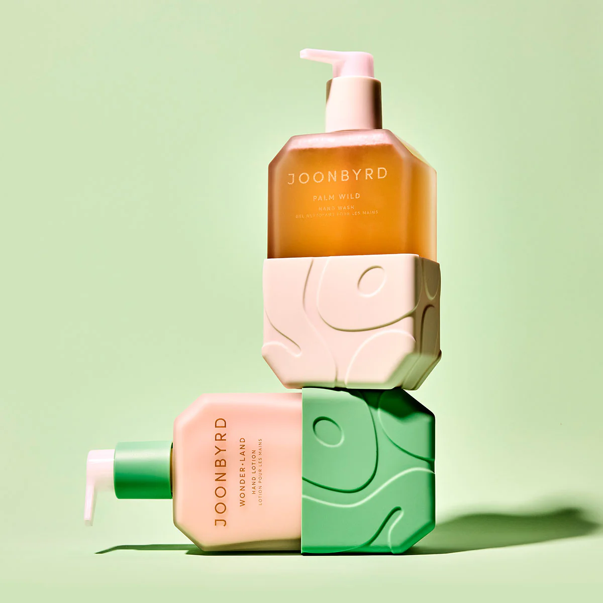 Wonderland Hand Lotion 300ml - Image 3