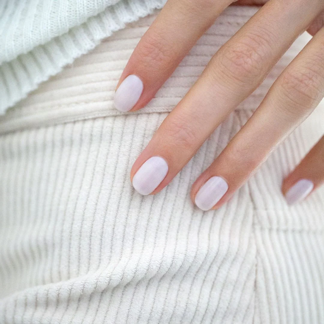 Green Natural Nail Polish Milky White 15ml - Image 3