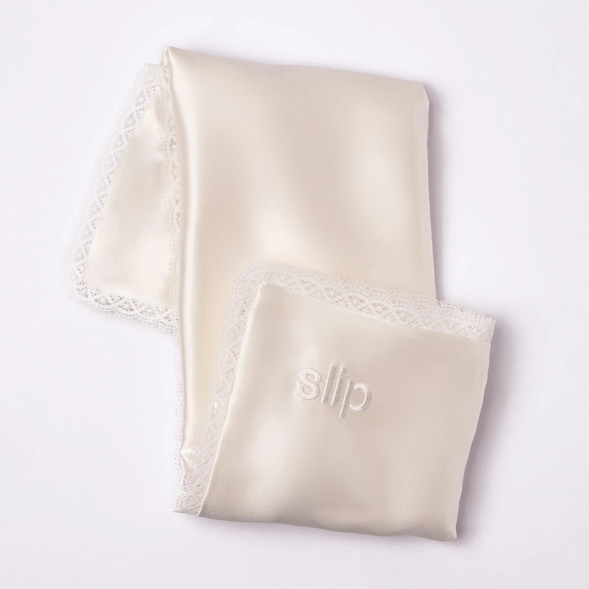 Pure Silk Queen Gift Set With Lace Trim - Charm - Image 3