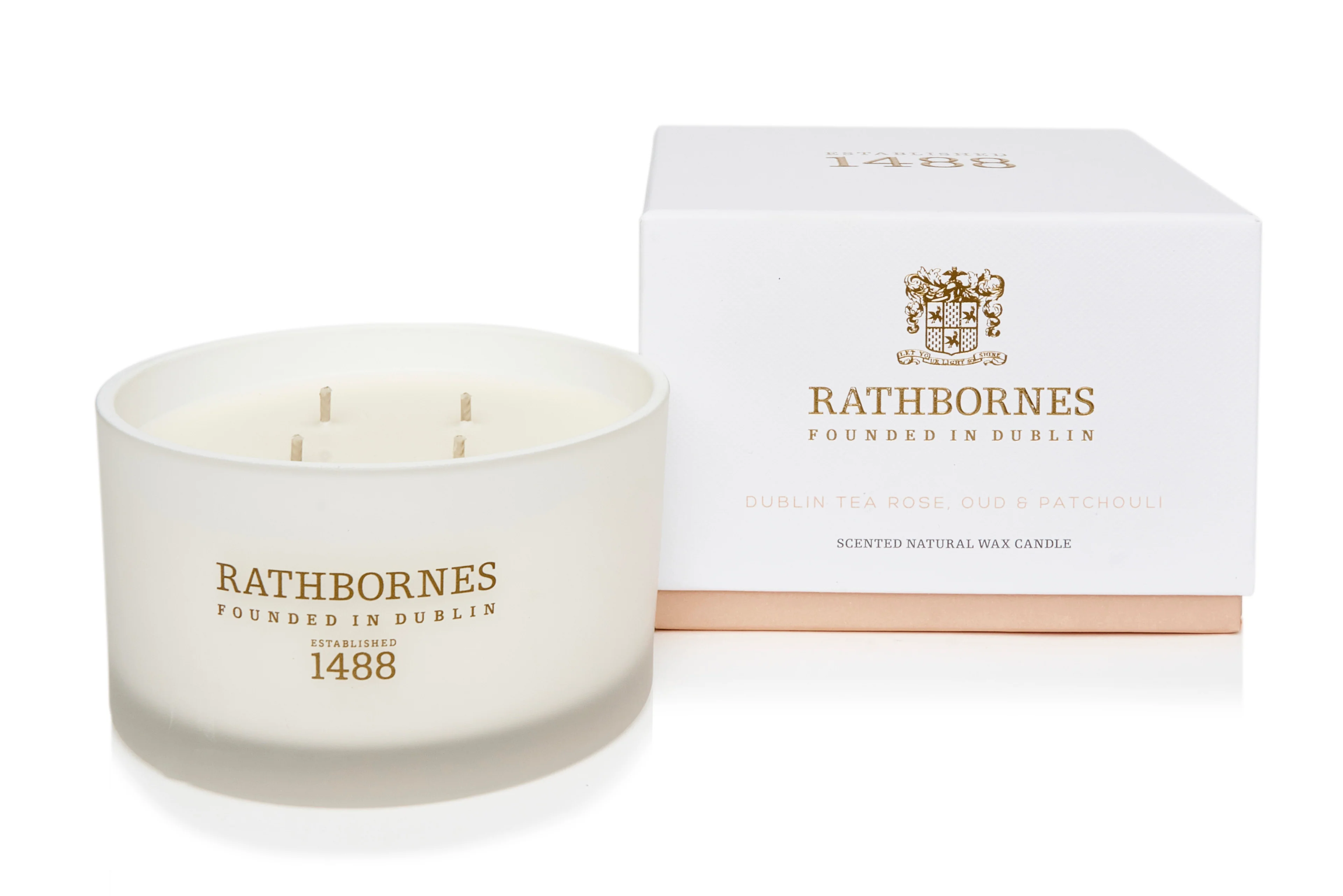 Dublin Tea Rose Oud Patchouli - Luxury Candle 1 Unit - Image 3
