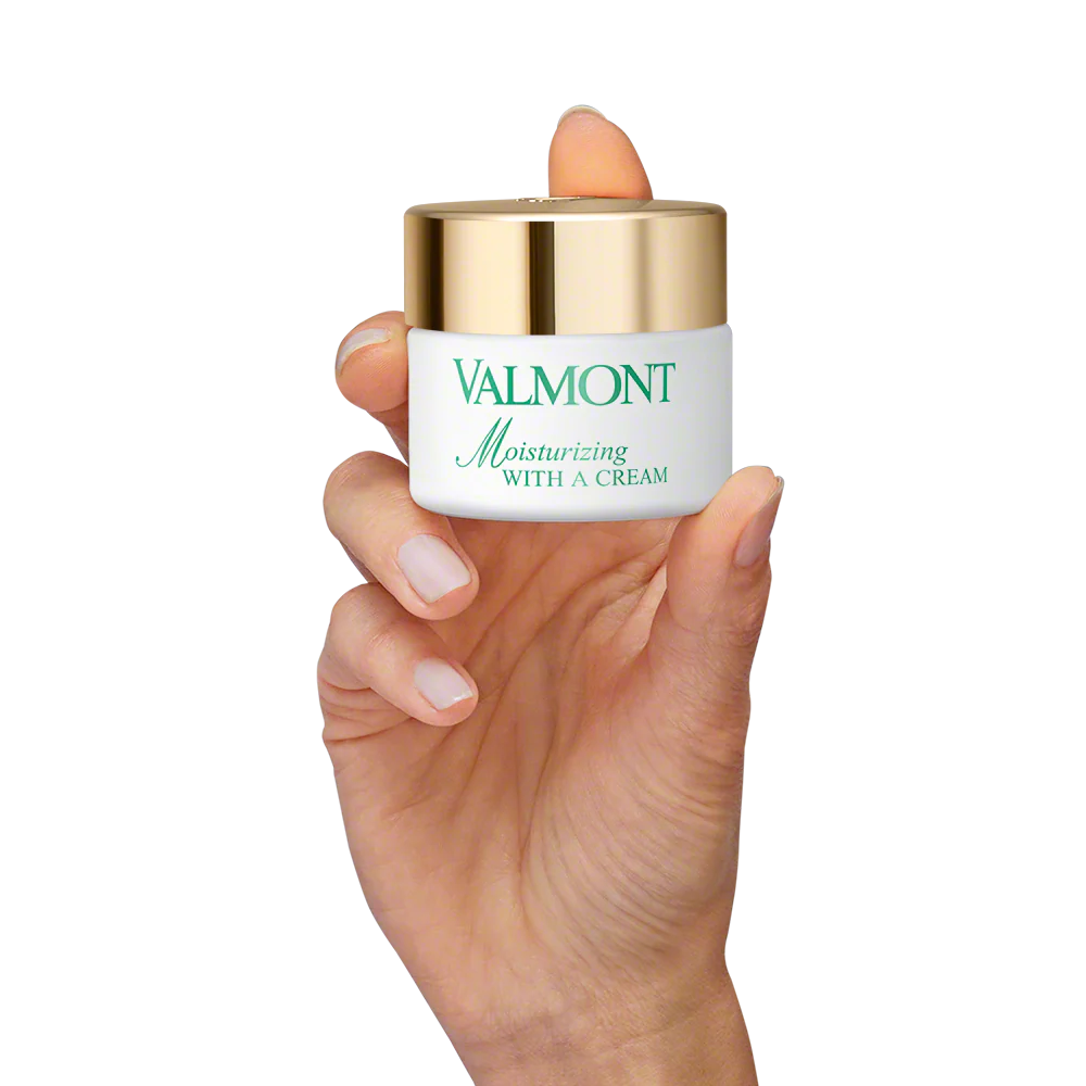 Moisturizing With A Cream 50ml - Image 4